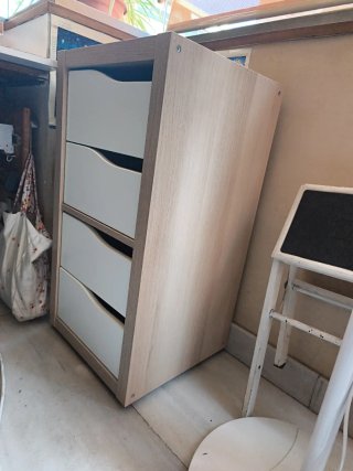 Cajonera de escritorio madera y blanco