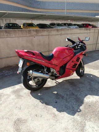 Moto suzuki rf600r