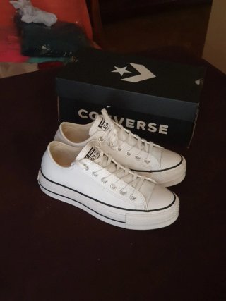 Converse blanco cuero T.37(como un 38)
