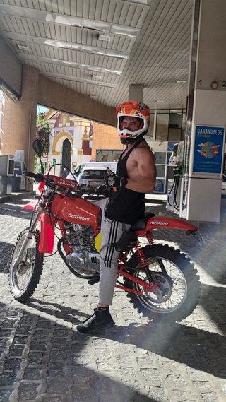 Suzuki Motocross Roja Vintage Restaurada
