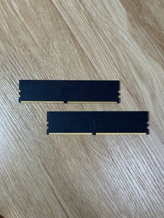 2x 8GB 16 GB DDR4 2666MHz CL19 DIMM RAM