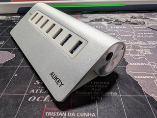 Hub USB 3.0 AUKEY 7 porte + trasformatore