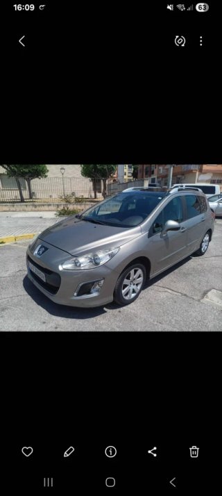 Peugeot 308 2011