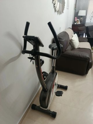 Bicicleta Estática RUNFIT Deportiva