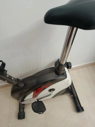 Bicicleta Estática RUNFIT Deportiva
