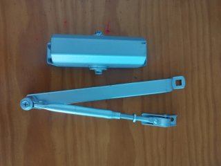 Cerradura Hidráulica Moderna para Puerta