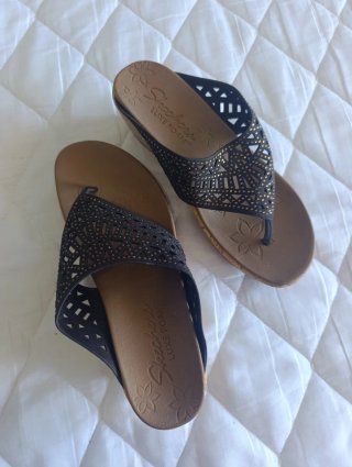 Sandalias cuña Skechers plataforma 39