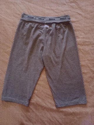 Noble Dance Pantalón Corto Gris Mujer