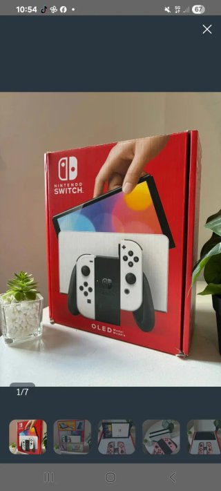 Nintendo Switch OLED con accesorios