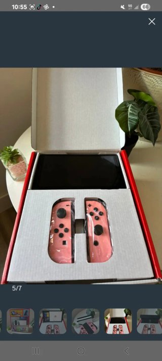 Nintendo Switch OLED con accesorios