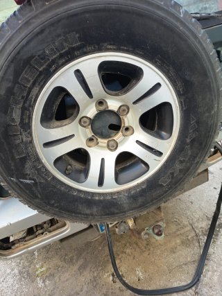 Llanta Nissan Terrano II 15