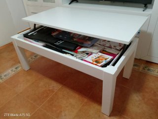 Mesa de centro blanca de madera