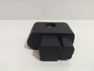 SOPORTE / GUIA PUERTA CORREDERA K9KE6 79603