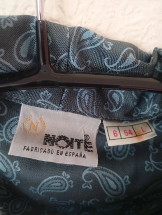 Conjunto de Bata y Pijama de  Caballero.