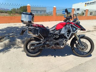 BMW F800GS Roja y Plata