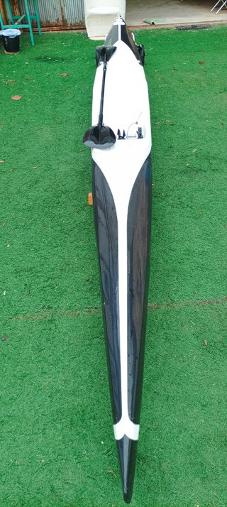 Surfski Fenn XT in buone condizioni e pagaia in carbonio