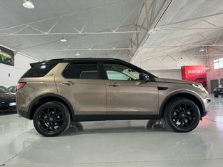 Land Rover Discovery 2015