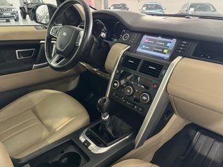 Land Rover Discovery 2015