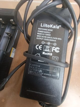Cargador inteligente LiitoKala Lii-600