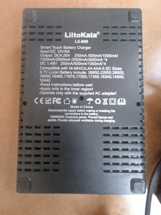 Cargador inteligente LiitoKala Lii-600
