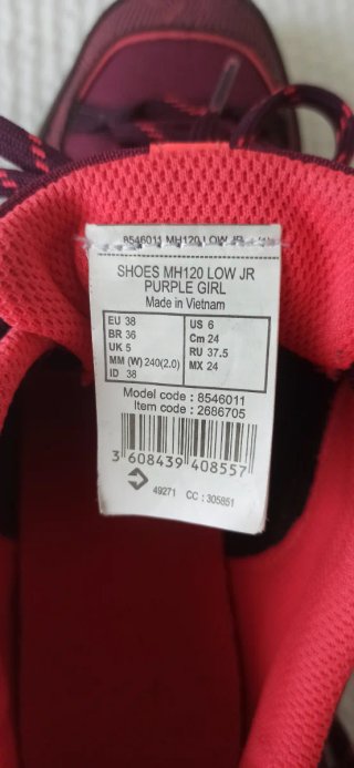 Zapatillas Montaña Morado/Naranja. Mujer o niña.