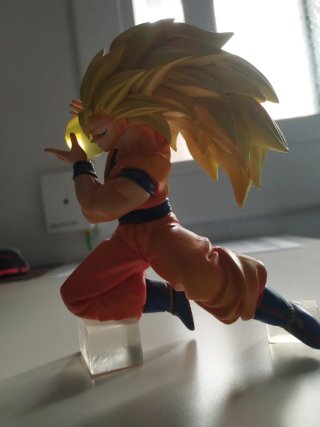 Goku SSJ3 Banpresto Figura