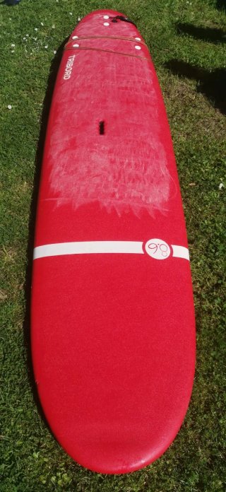 Tabla de surf con funda