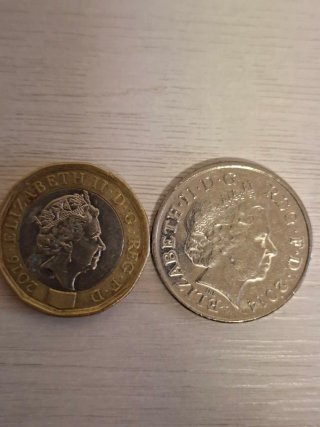 2 Monedas Británicas Isabel II