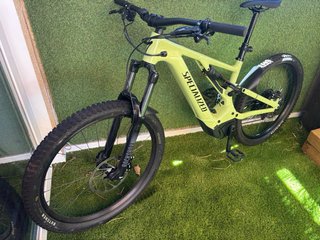 Specialized Turbo Levo Alloy Eléctrica 2025