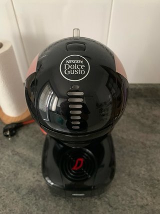 Cafetera Dolce Gusto Delonghi Negra
