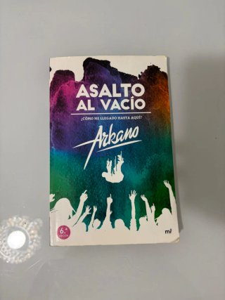 Libro de lectura  asalto al vacío