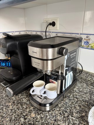 Cafetera Cecotec Cafelizzia 790 Steel