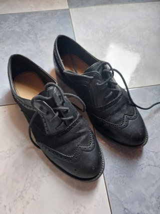 Mocasines de cordones negros