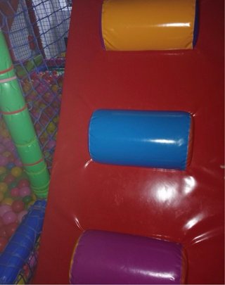 Parque de bolas infantil