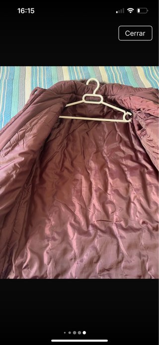 Anorak acolchado morado talla 42