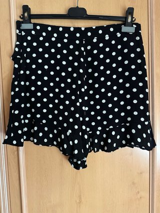 Falda pantalón lunares