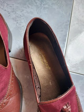 Zapatos Oxford Burdeos con Tassel