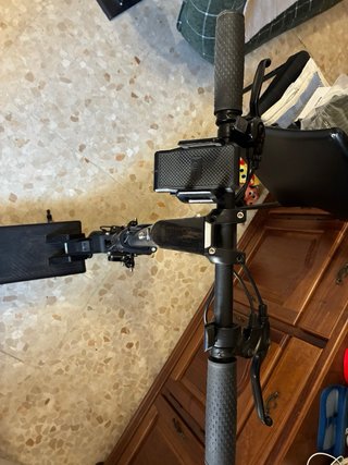 Patinete Bogist C1 Pro con asiento y cargador.