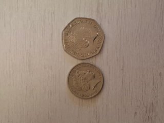 2 monedas de colección