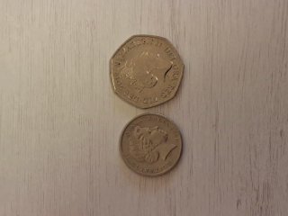 2 monedas de colección