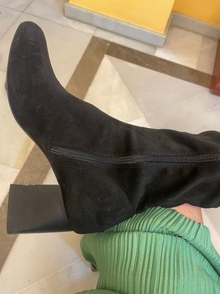 Botas altas negras talla 39