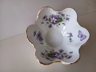 Cuenco Aynsley porcelana flores mariposa