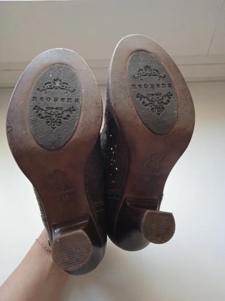 Zapatos tacón Neosens marrones talla 38