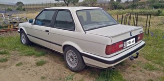 BMW 318 IS E30 1990 (M42 136CV)