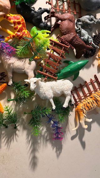 Lotto animali plastica vari