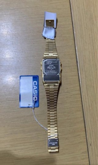 Casio DBC-611GE-1DF Reloj Dorado