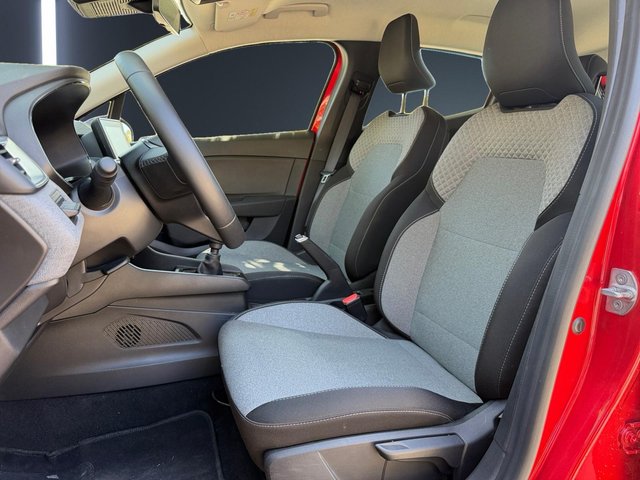 Renault Clio Techno TCe 90 (67kw)