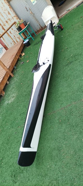 Surfski Fenn XT e pagaia in carbonio Fenn 4