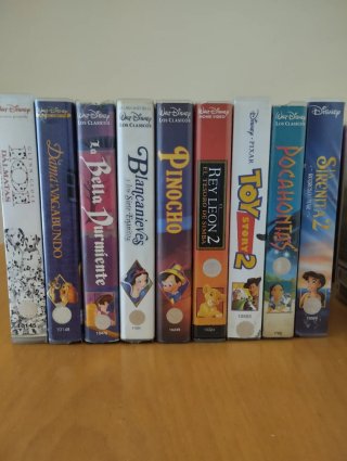 Lote 33 Películas VHS Disney Clásicos