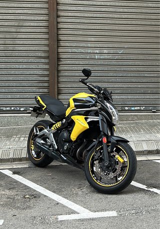 Kawasaki ER6N A2 Limitada